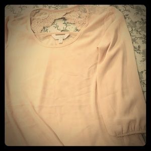 Flowing sheer blouse, easy to layer